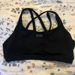 Fleo Isla - black, medium, like new
